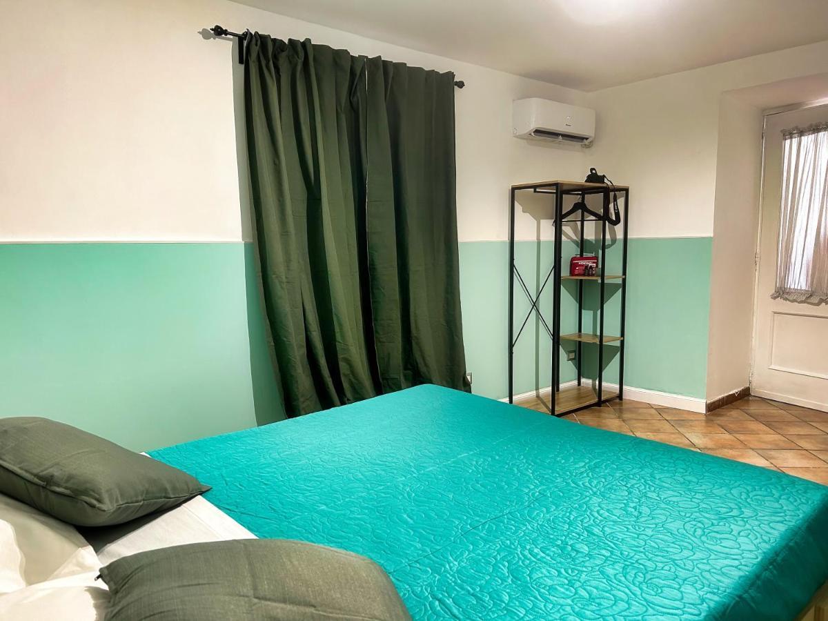 Intero Alloggio Salita Tasso Napoli Exterior foto